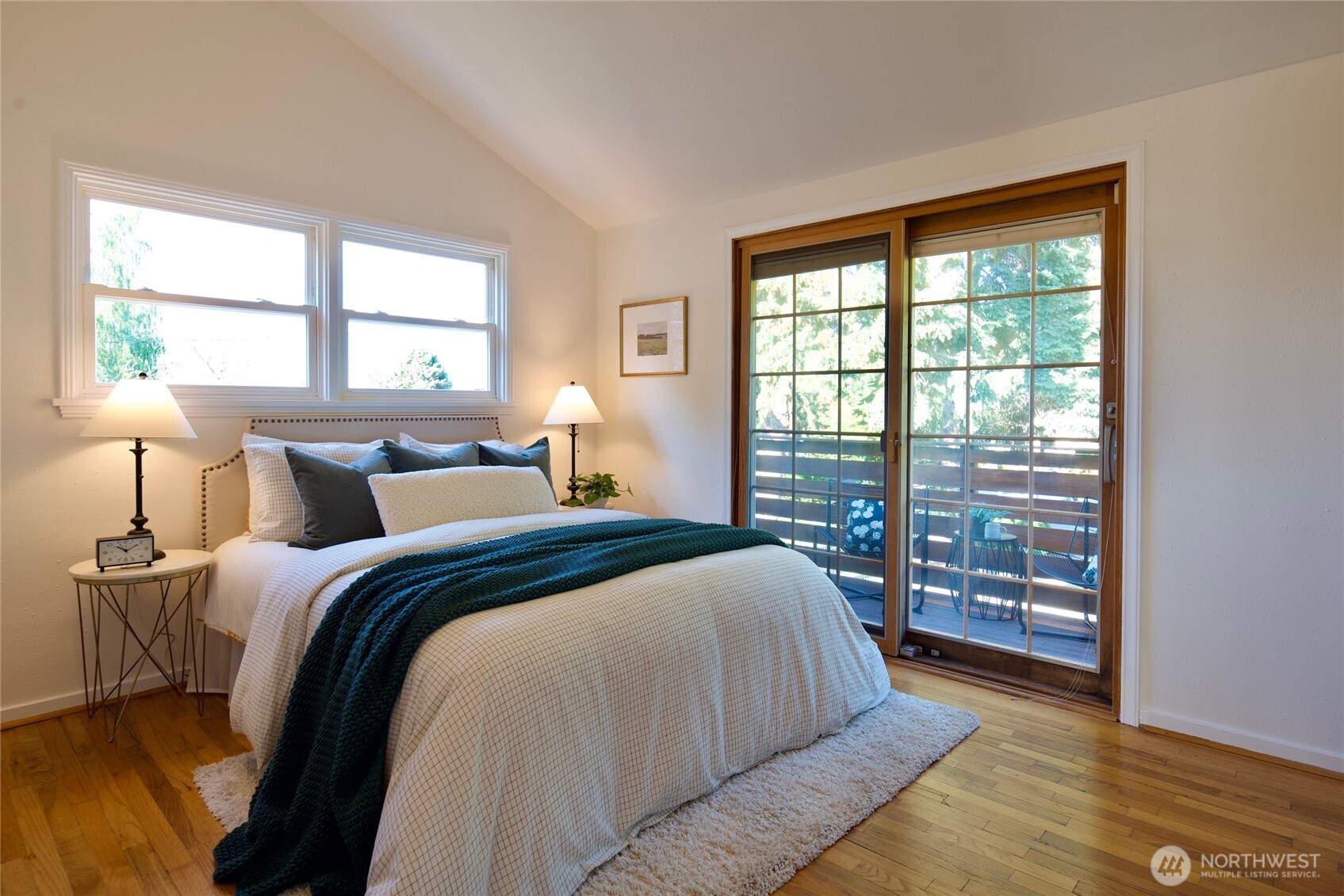 4007 49th Avenue Southwest Seattle, WA 98116 - Photo 20 of 38
