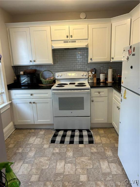 774 Market Street Bangor, PA 18013 - Photo 13 of 27 2nd fl kitchen