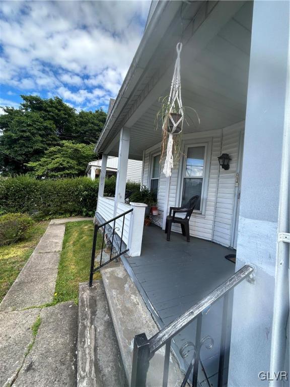 774 Market Street Bangor, PA 18013 - Photo 3 of 27