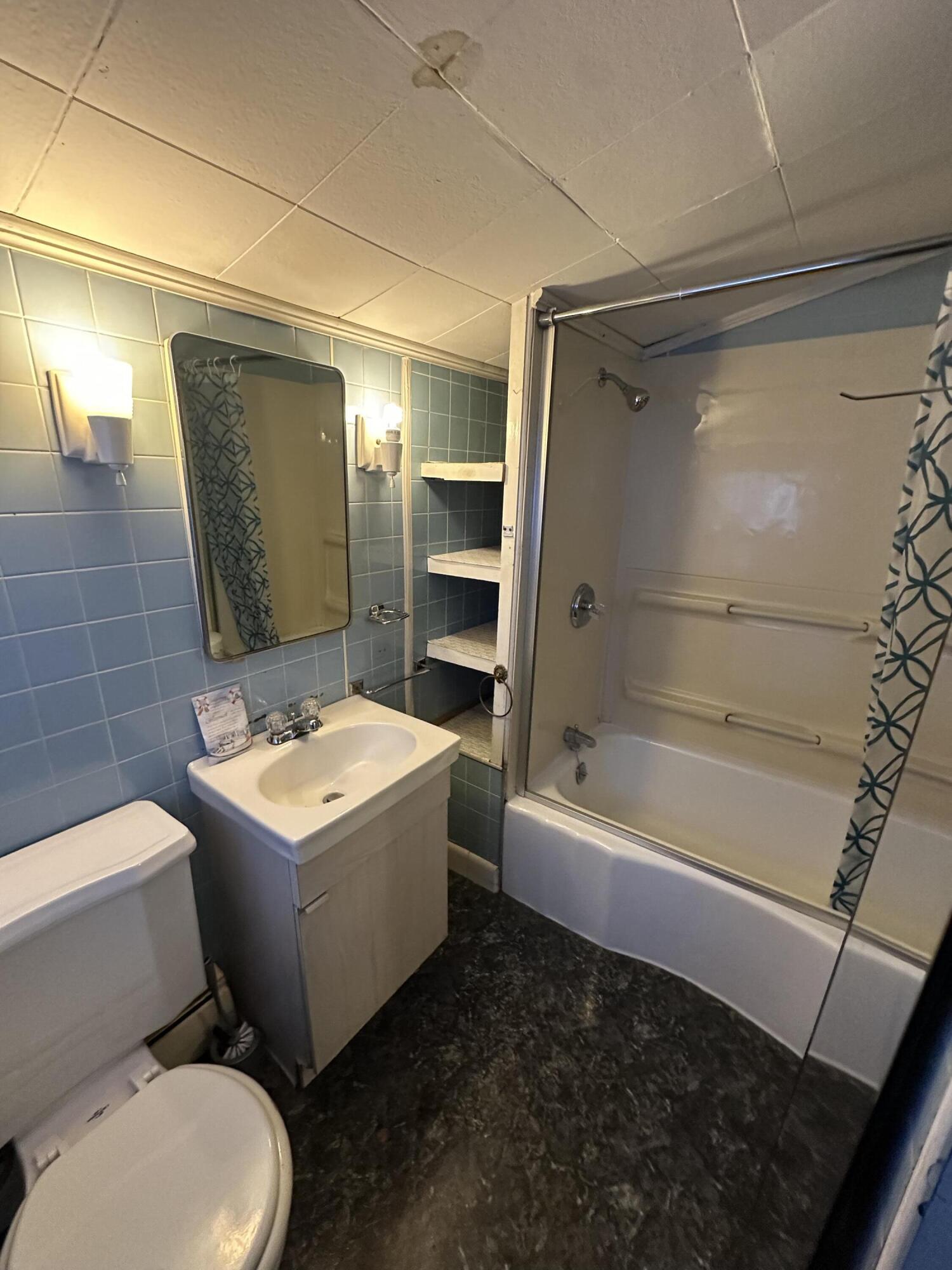 47 York Street Millinocket, ME 04462 - Photo 9 of 23 54FB0F73-0F9C-4E98-A689-63DD179C29E5