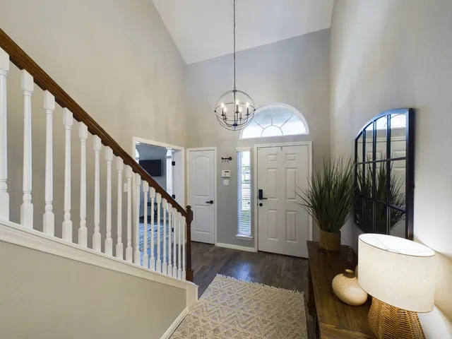 $7,500 | 8011 Colton Mining Court, Houston, TX 77040