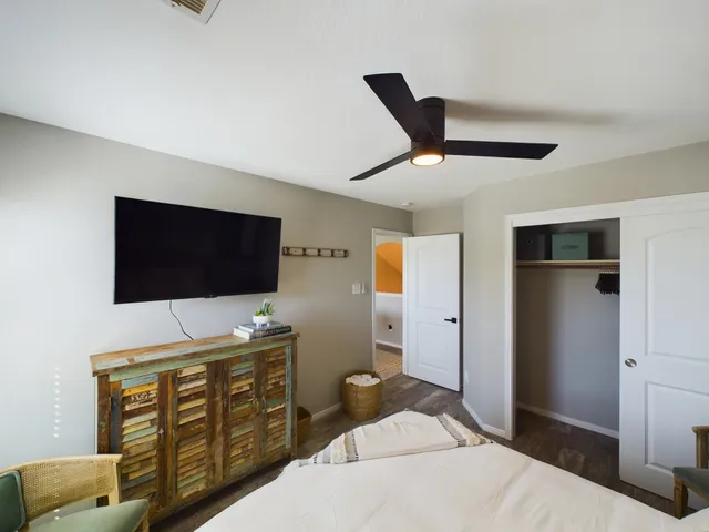 $7,500 | 8011 Colton Mining Court, Houston, TX 77040