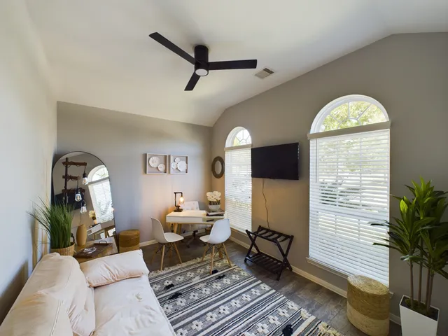 $7,500 | 8011 Colton Mining Court, Houston, TX 77040