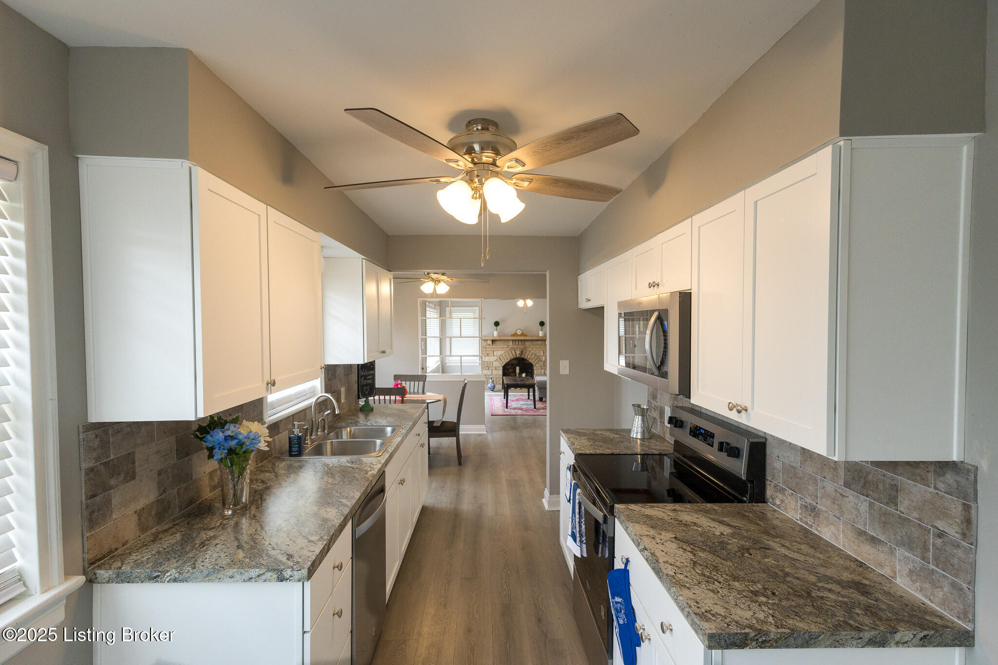 4722 Cane Run Road Louisville, KY 40216 - Photo 14 of 52 812A3021