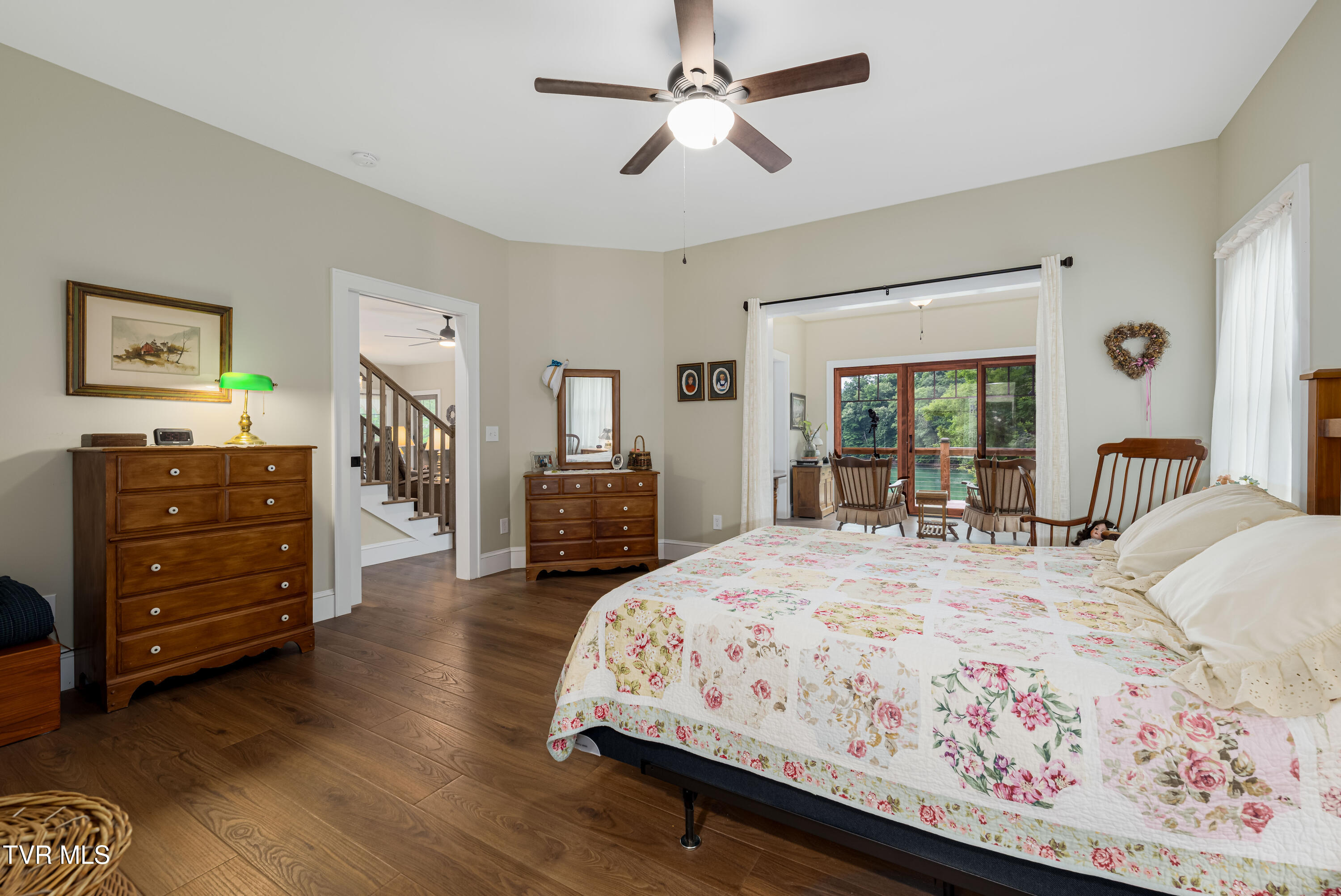 175 Lakeside Drive Butler, TN 37640 - Photo 23 of 102 175 Lakeside Dr (94 of 117)