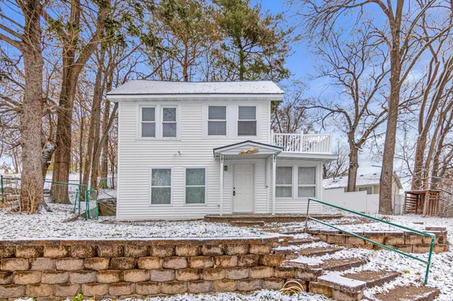 $375,000 | 2156 Sandy Lane, Mound, MN 55364