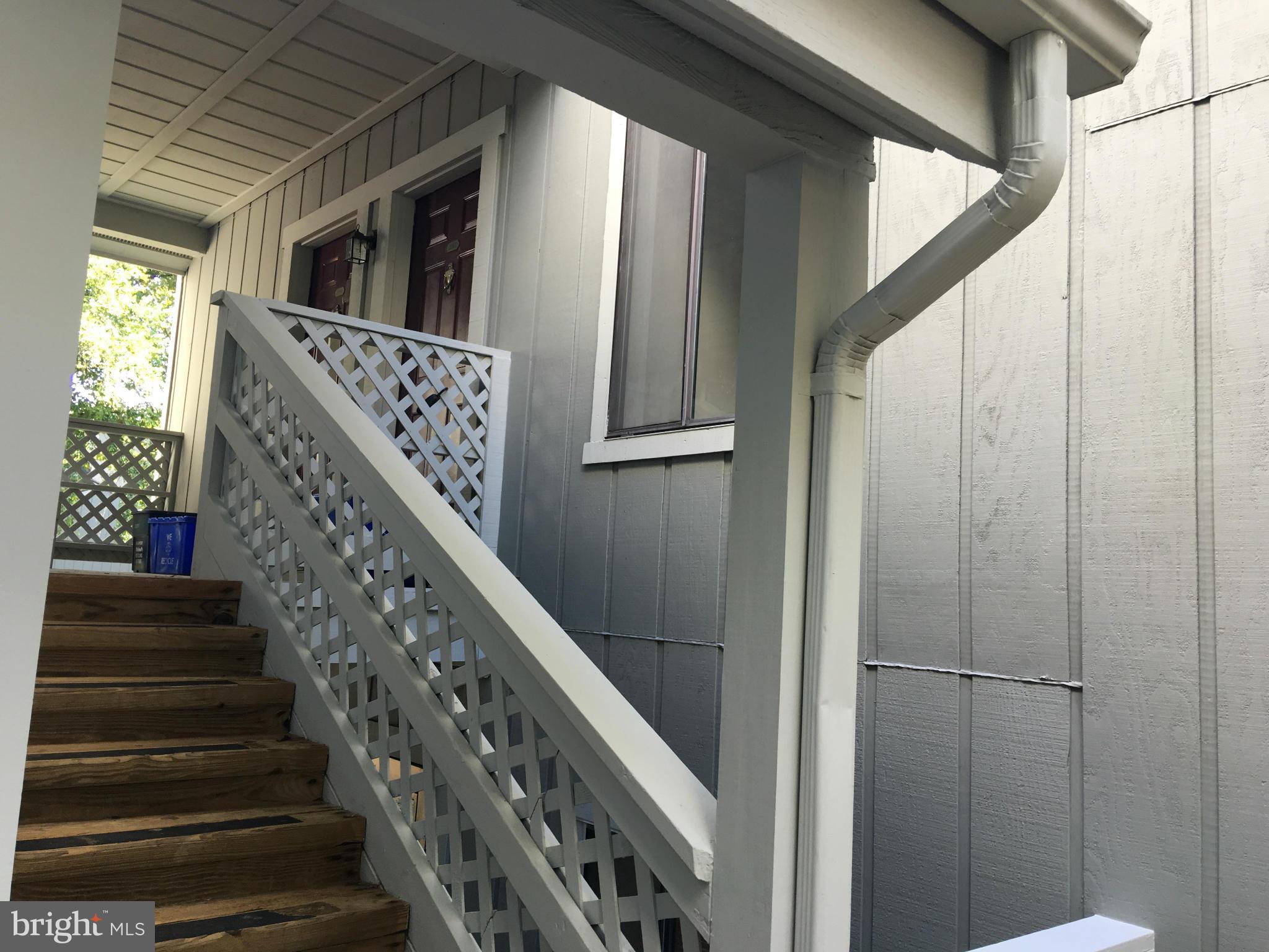 2267 Hunter's Run Drive, Unit 2267 Reston, VA 20191 - Photo 2 of 13 Exterior (General)