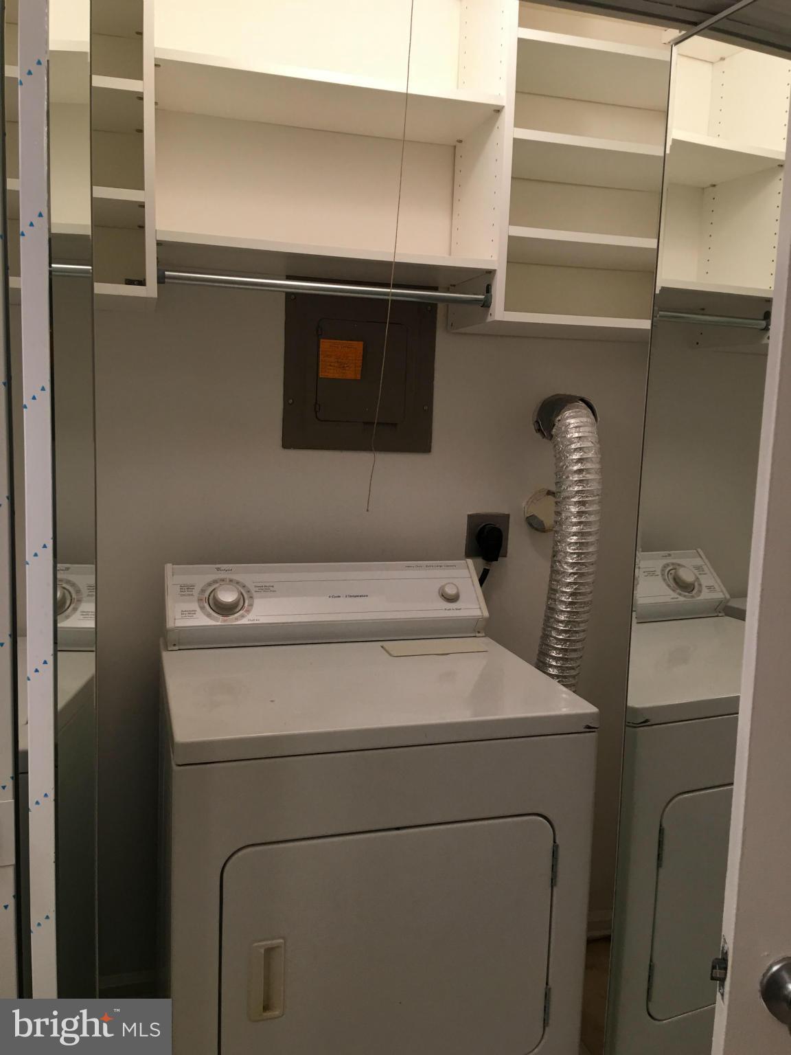 2267 Hunter's Run Drive, Unit 2267 Reston, VA 20191 - Photo 9 of 13 Laundry