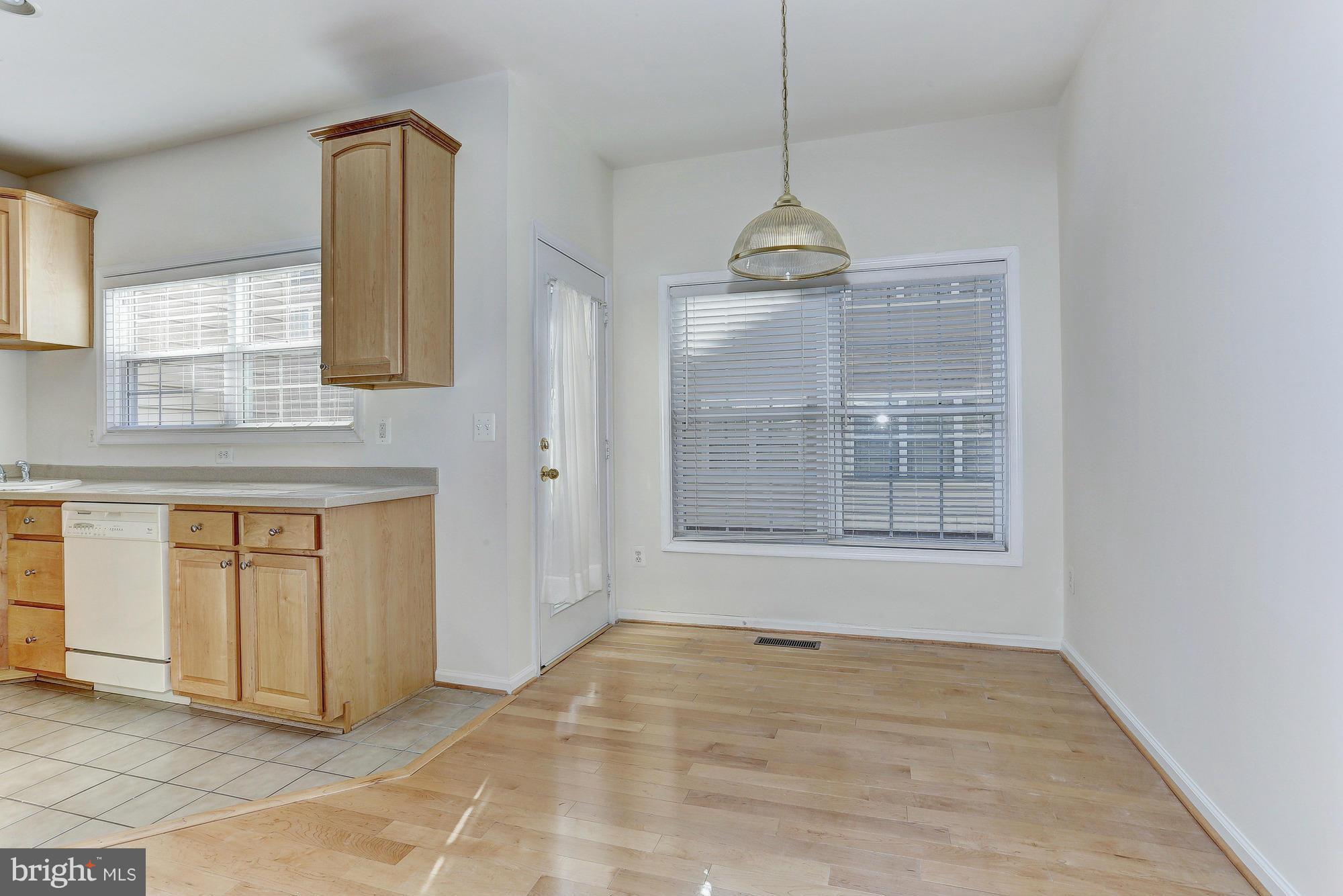 10279 Rutland Round Road, Unit 43 Columbia, MD 21044 - Photo 11 of 28 Breakfast Area