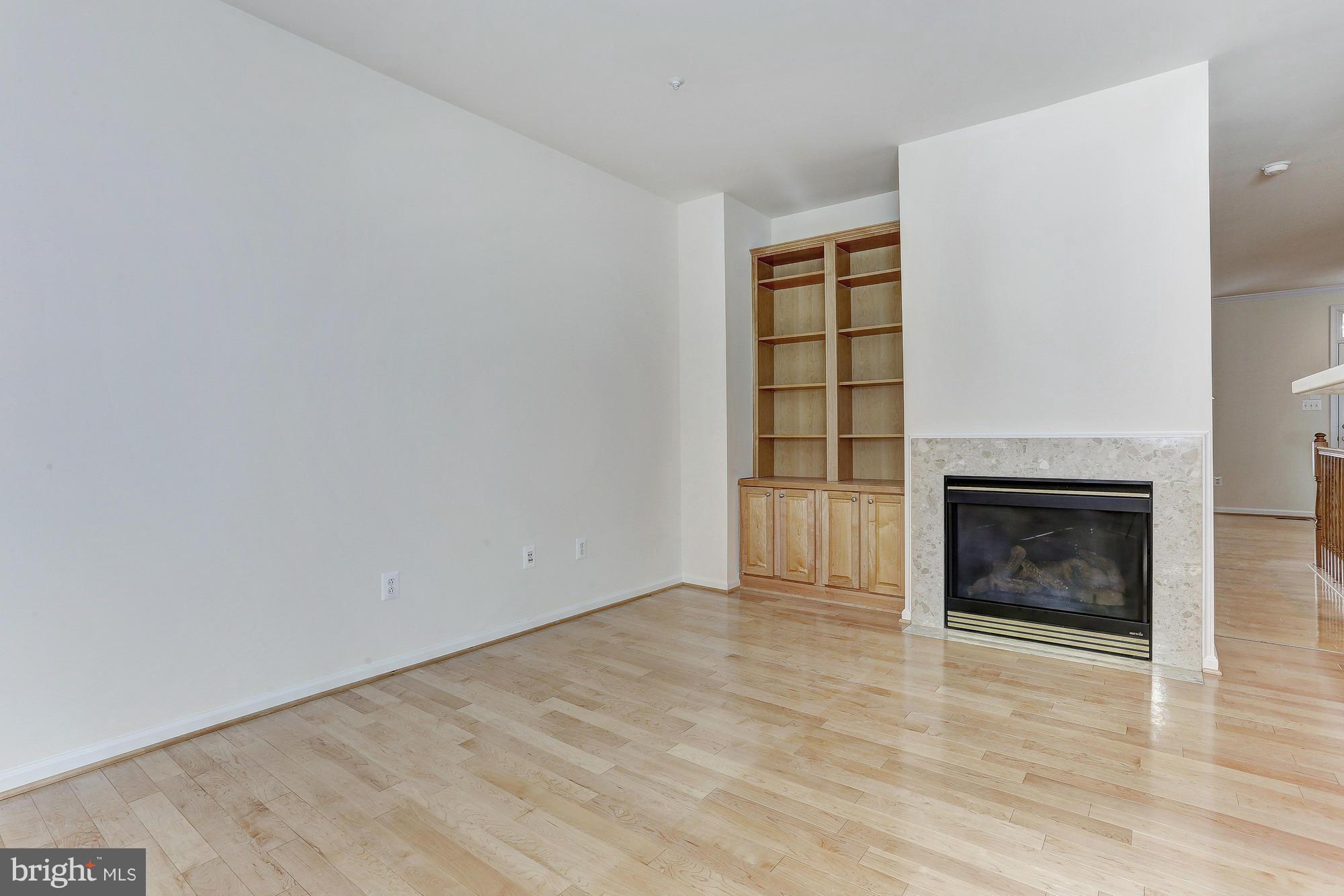 10279 Rutland Round Road, Unit 43 Columbia, MD 21044 - Photo 6 of 28 Family Room