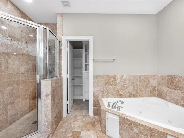 $2,600 | 2505 Dallas Street, Houston, TX 77003