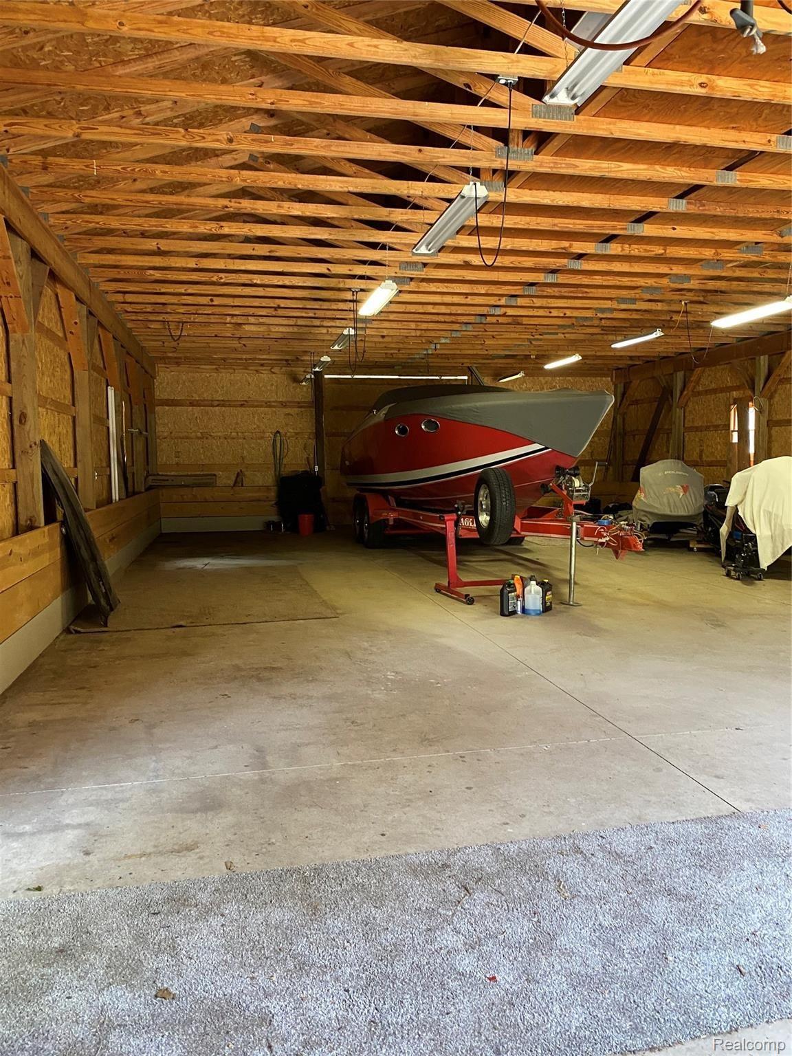 71050 Coon Creek Road Armada, MI 48005 - Photo 61 of 99 IMG_4148.JPG