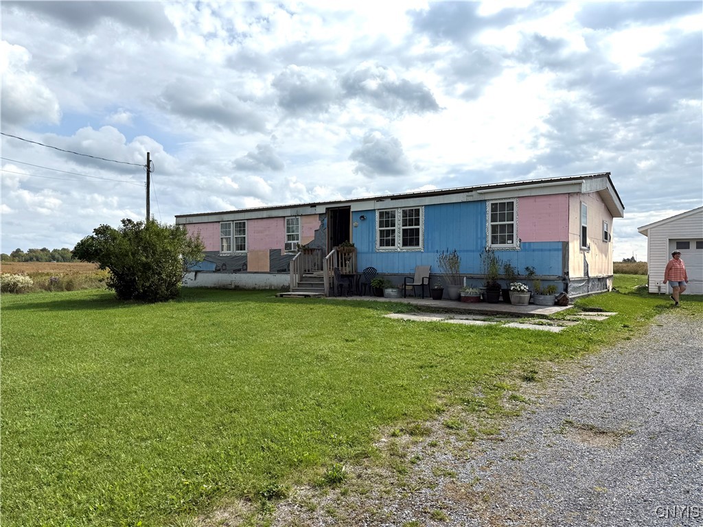 29258 Martin Road North Le Ray, NY 13637 - Photo 2 of 21