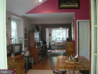 2458 Dale Road Huntingdon Valley, PA 19006 - Photo 4 of 6