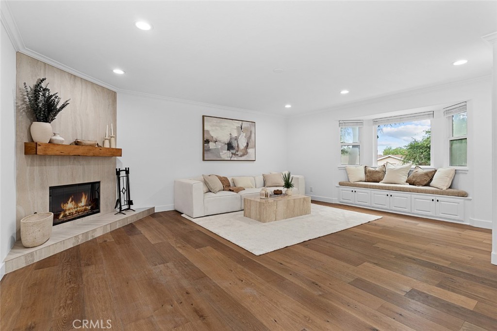 2162 Montgomery Road Thousand Oaks, CA 91360 - Photo 7 of 26