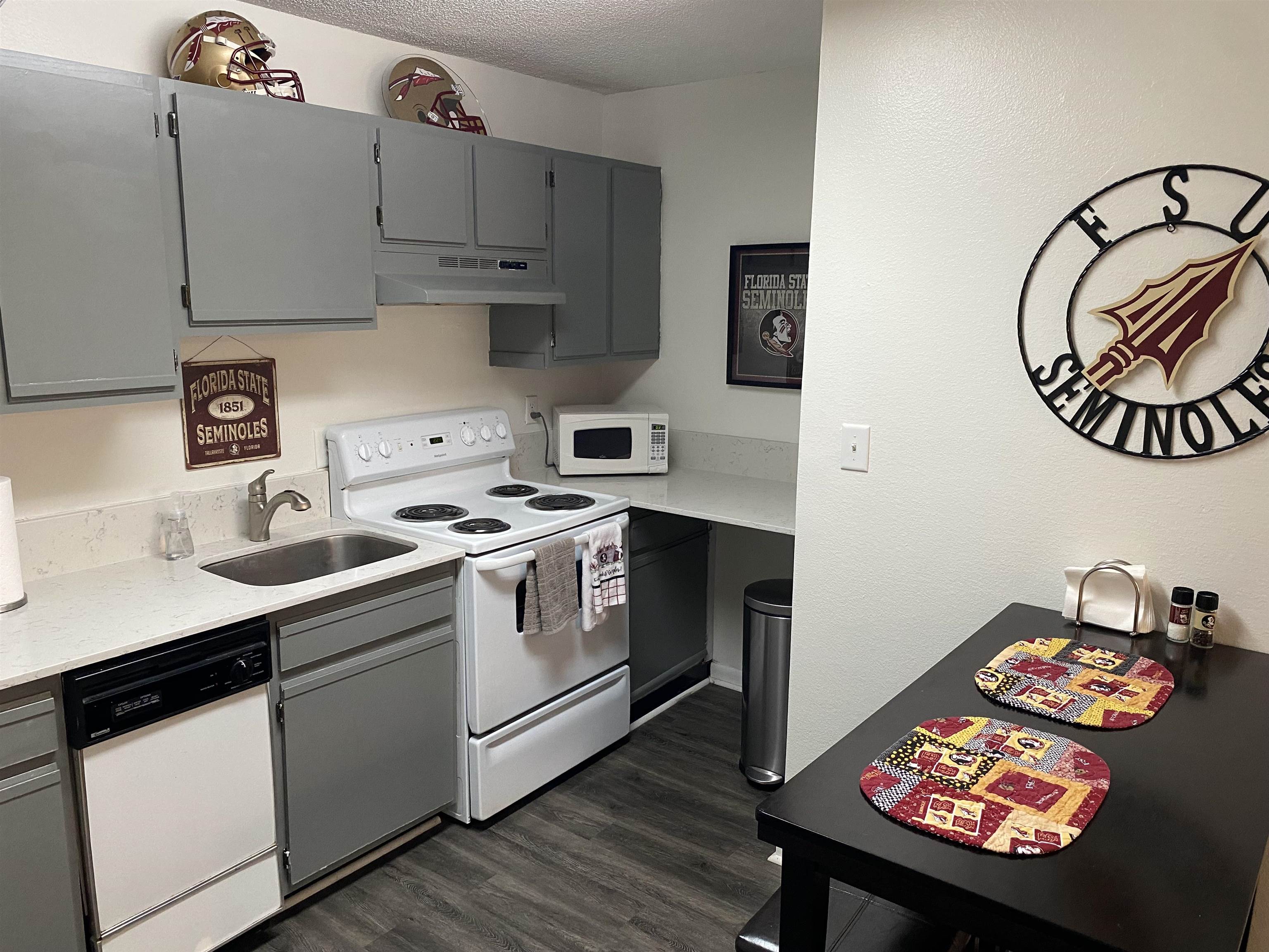403 Hayden Road, Unit 227 Tallahassee, FL 32304 - Photo 7 of 34 Gallery Image 7