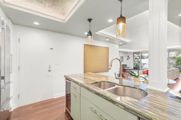 $2,500,000 | 170 Chilean Avenue, Unit 3C, Palm Beach, FL 33480