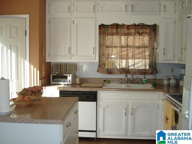 817 Marble Quarry Road Talladega, AL 35160 - Photo 2 of 44