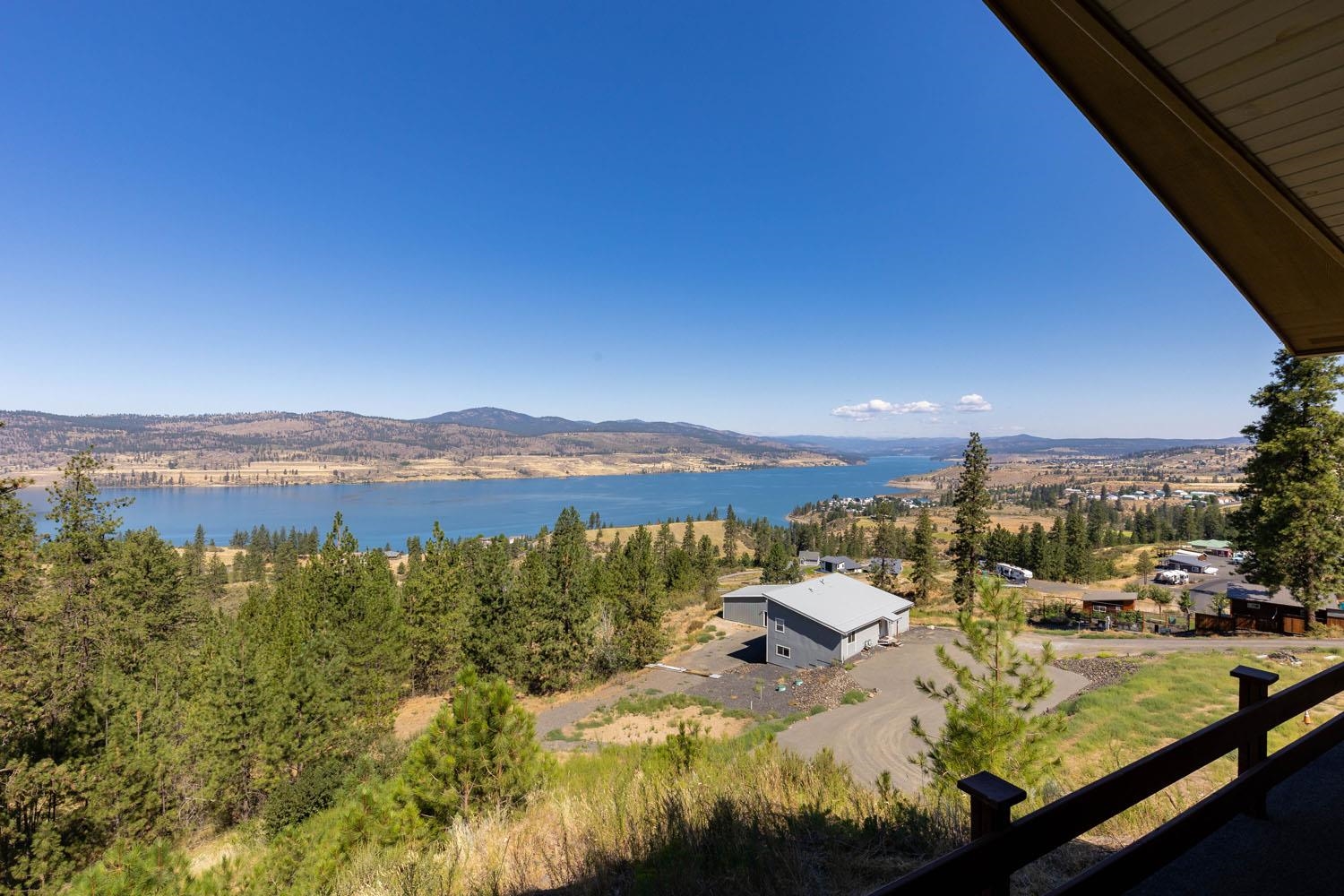 39235 Sun Ridge Seven Bays, WA 99122 - Photo 8 of 21 Gallery Image 8