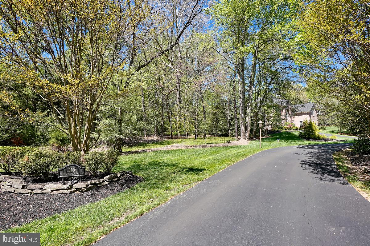 11116 Stuart Mill Road Oakton, VA 22124 - Photo 2 of 74 Gallery Image 2