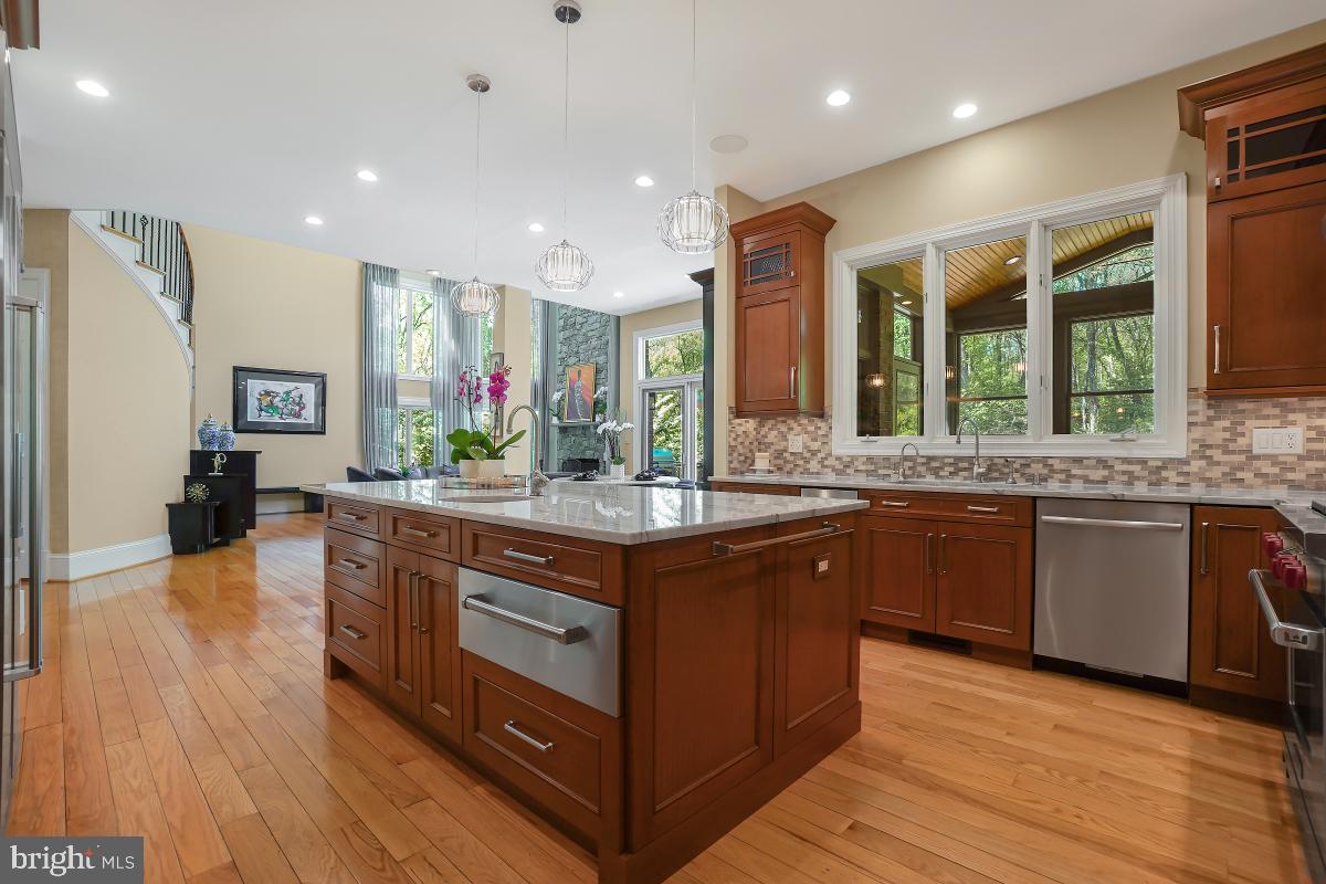 11116 Stuart Mill Road Oakton, VA 22124 - Photo 29 of 74 Gallery Image 29
