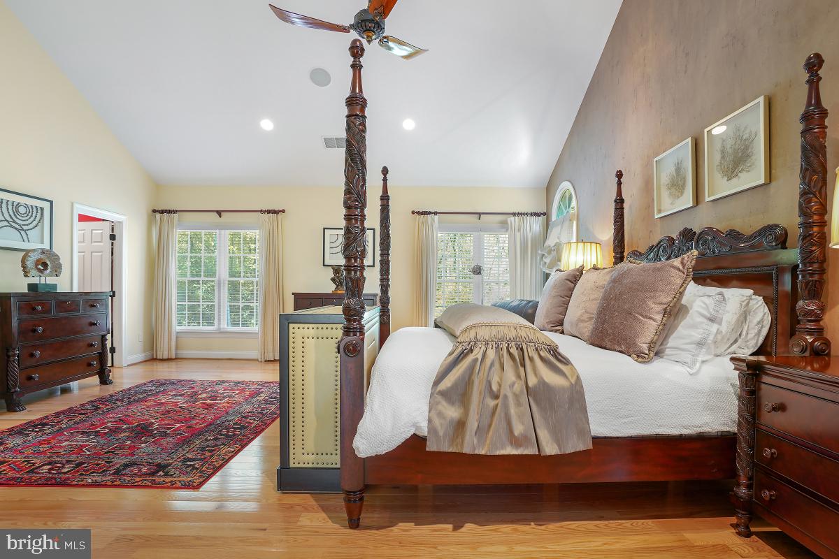 11116 Stuart Mill Road Oakton, VA 22124 - Photo 38 of 74 Gallery Image 38