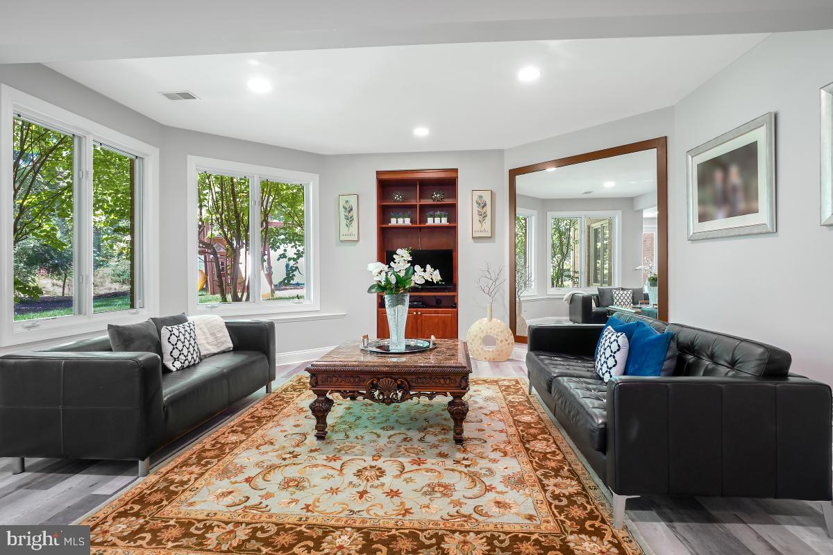 11116 Stuart Mill Road Oakton, VA 22124 - Photo 51 of 74 Gallery Image 51