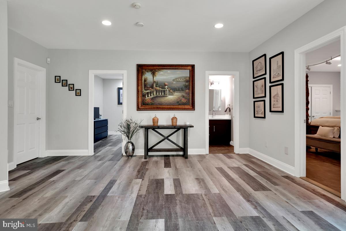 11116 Stuart Mill Road Oakton, VA 22124 - Photo 52 of 74 Gallery Image 52