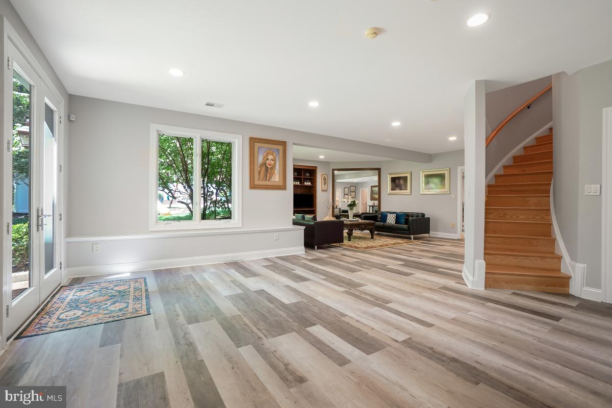 11116 Stuart Mill Road Oakton, VA 22124 - Photo 56 of 74 Gallery Image 56