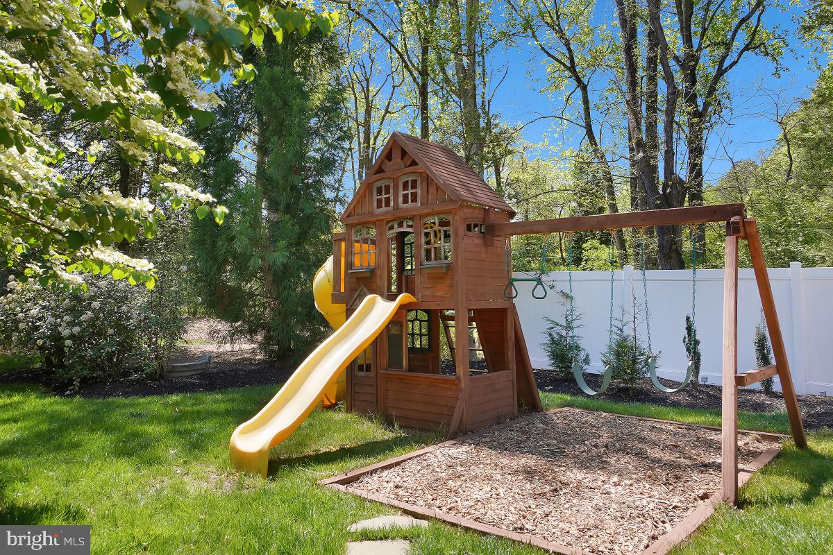 11116 Stuart Mill Road Oakton, VA 22124 - Photo 62 of 74 Gallery Image 62