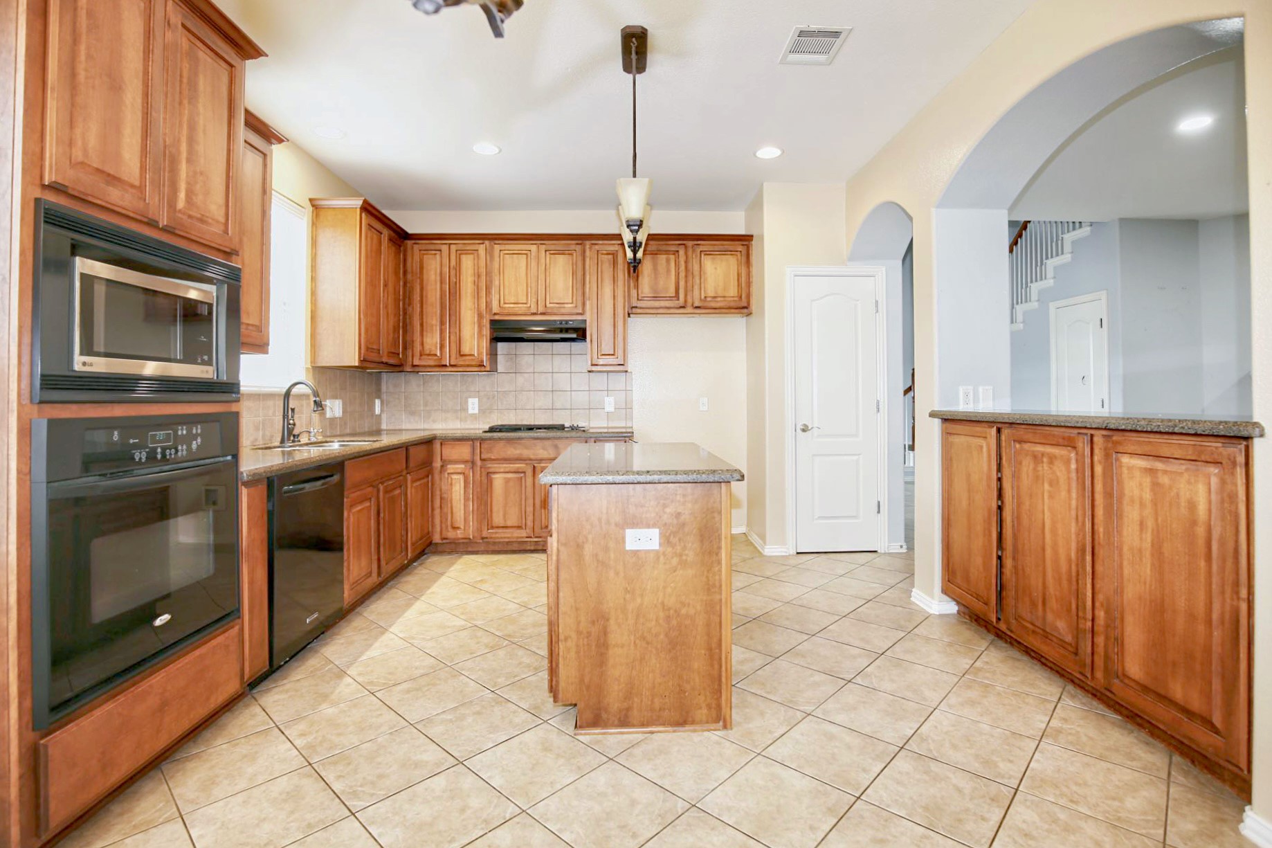 2002 Singing Hills Leander, TX 78641 - Photo 26 of 31