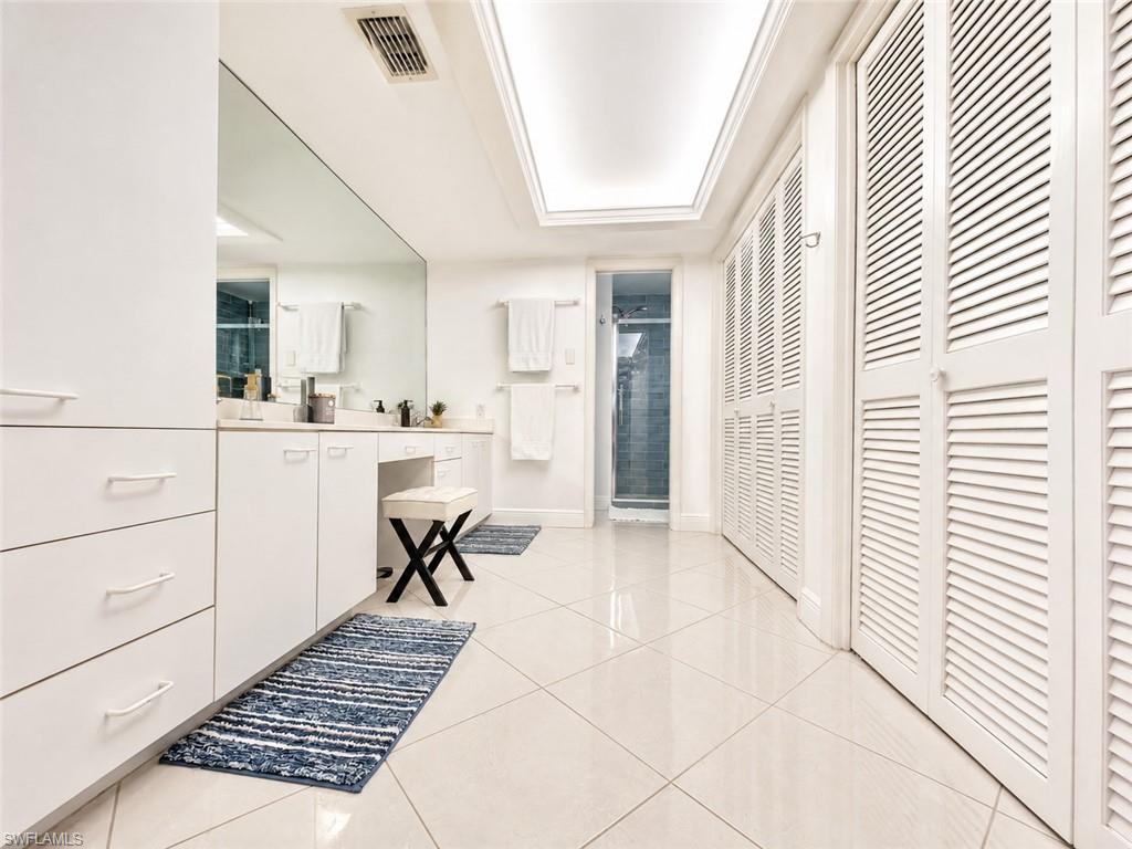 660 Regatta Road Naples, FL 34103 - Photo 28 of 39 Gallery Image 28