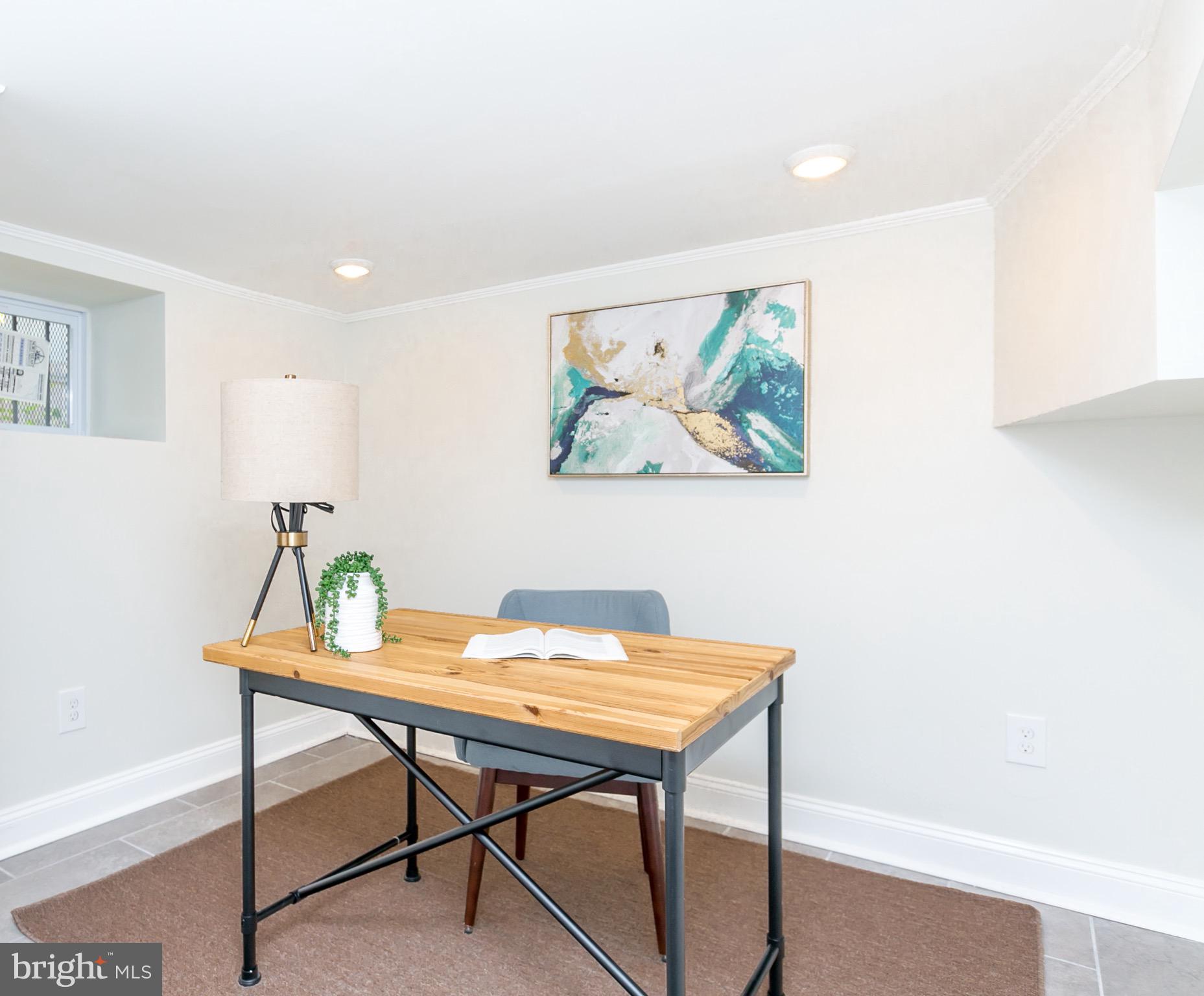 500 Kingston Road Baltimore, MD 21229 - Photo 27 of 32