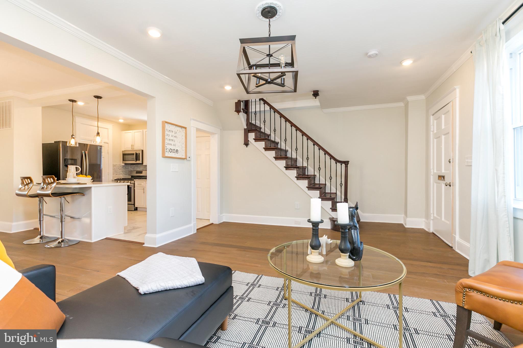500 Kingston Road Baltimore, MD 21229 - Photo 6 of 32