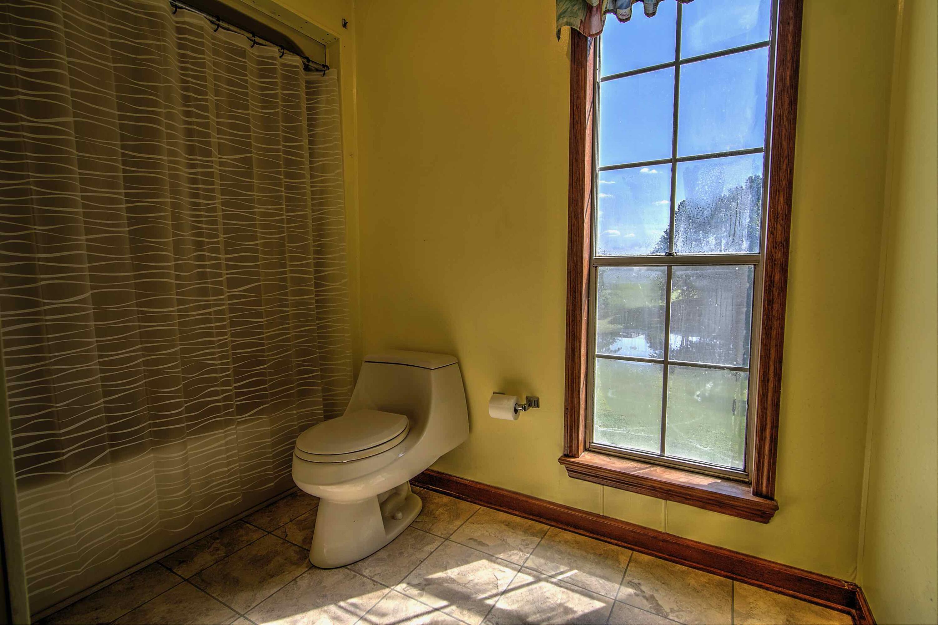 110 Hughes Road Trenton, GA 30752 - Photo 18 of 63 Camera18