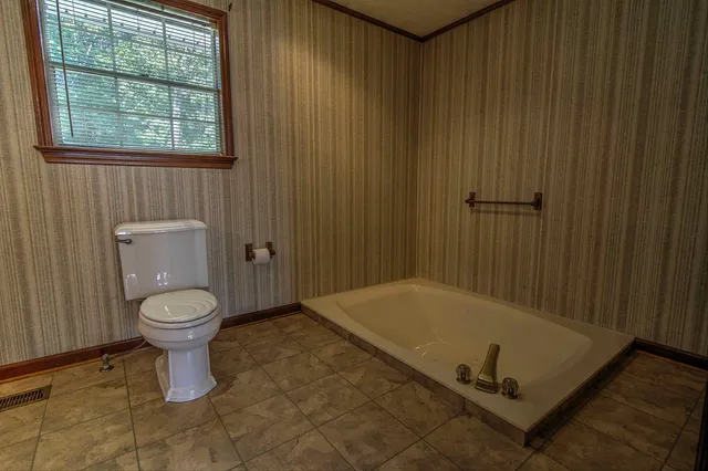 $509,000 | 110 Hughes Road, Trenton, GA 30752