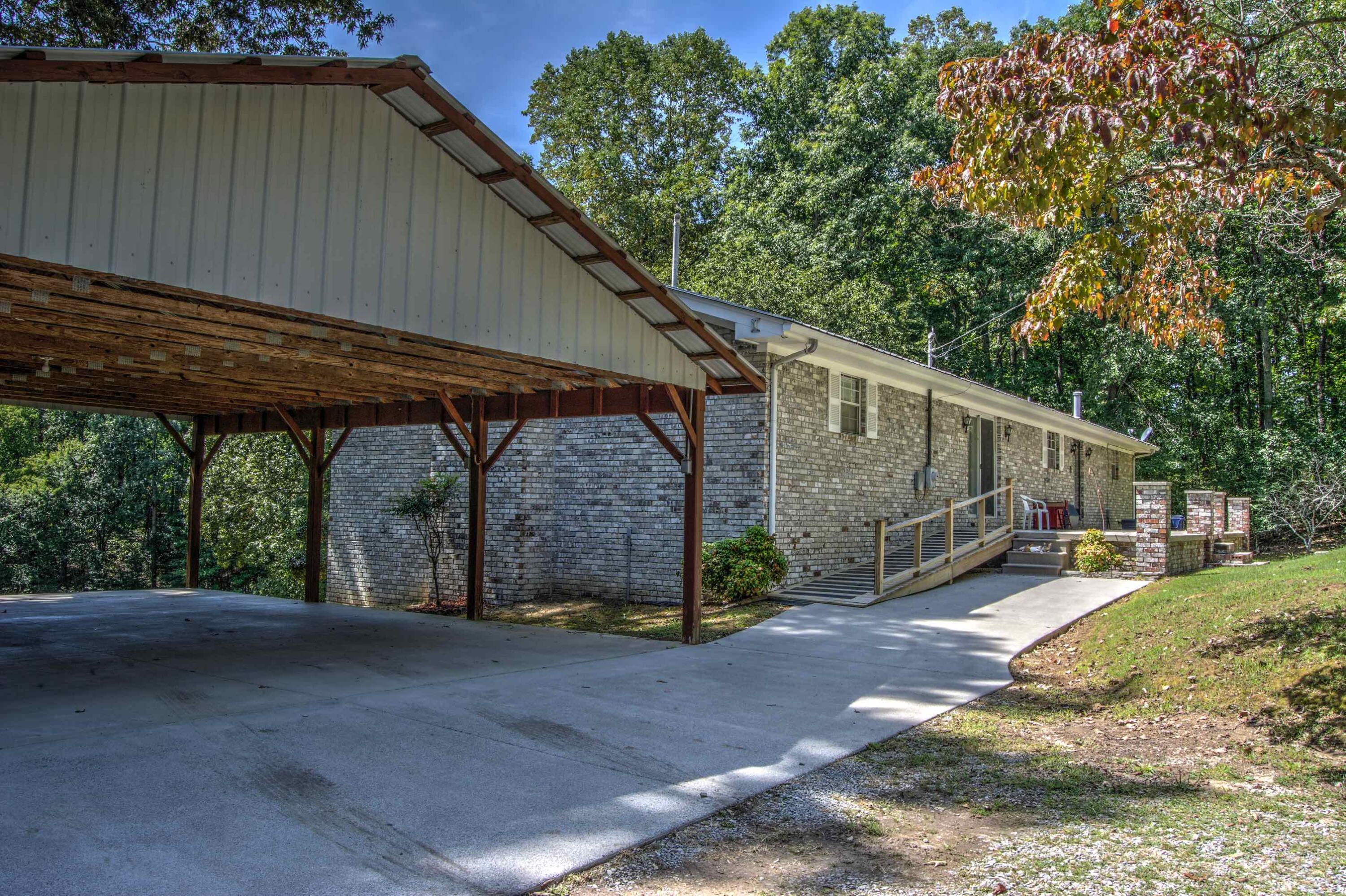 110 Hughes Road Trenton, GA 30752 - Photo 32 of 63 Camera32