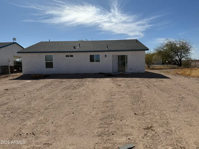 a front view of house with yard