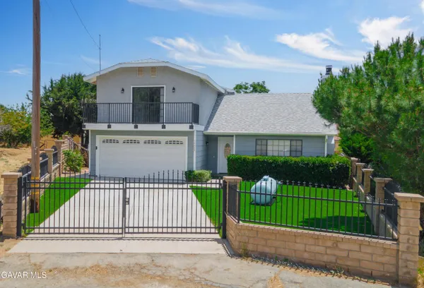 $499,990 | 14924 Sunnydale Drive, Lake Hughes, CA 93532
