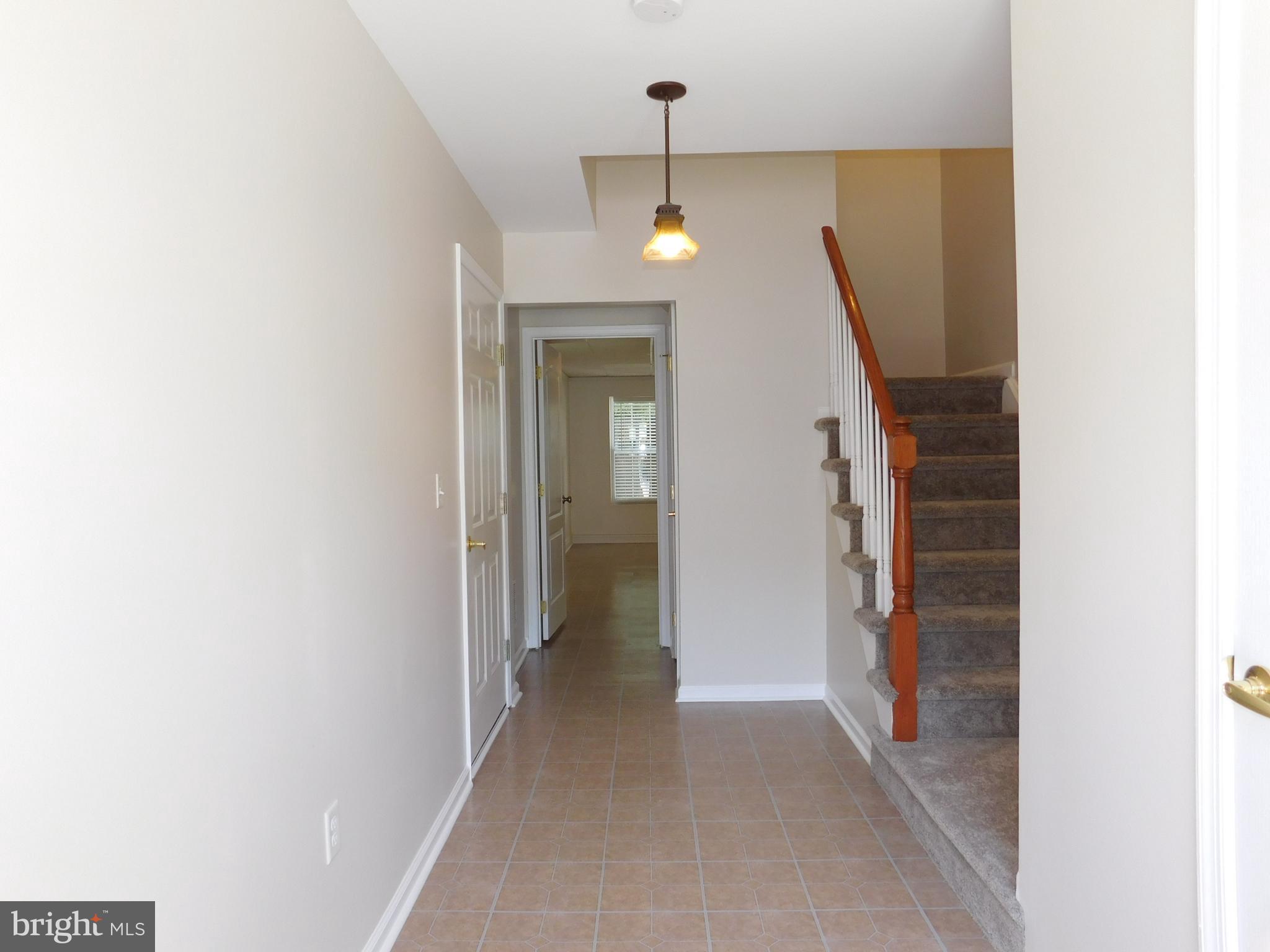 142 Castleton Road Riverside, NJ 08075 - Photo 3 of 40 foyer