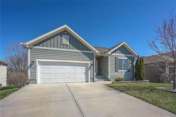$414,900 | 1817 Prairie Grass Drive, Raymore, MO 64083