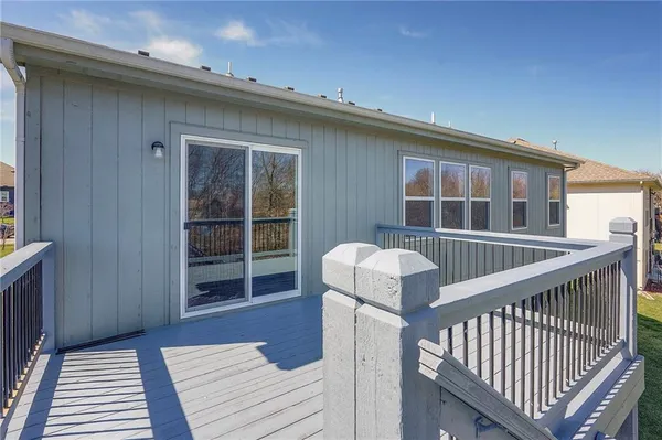 $414,900 | 1817 Prairie Grass Drive, Raymore, MO 64083