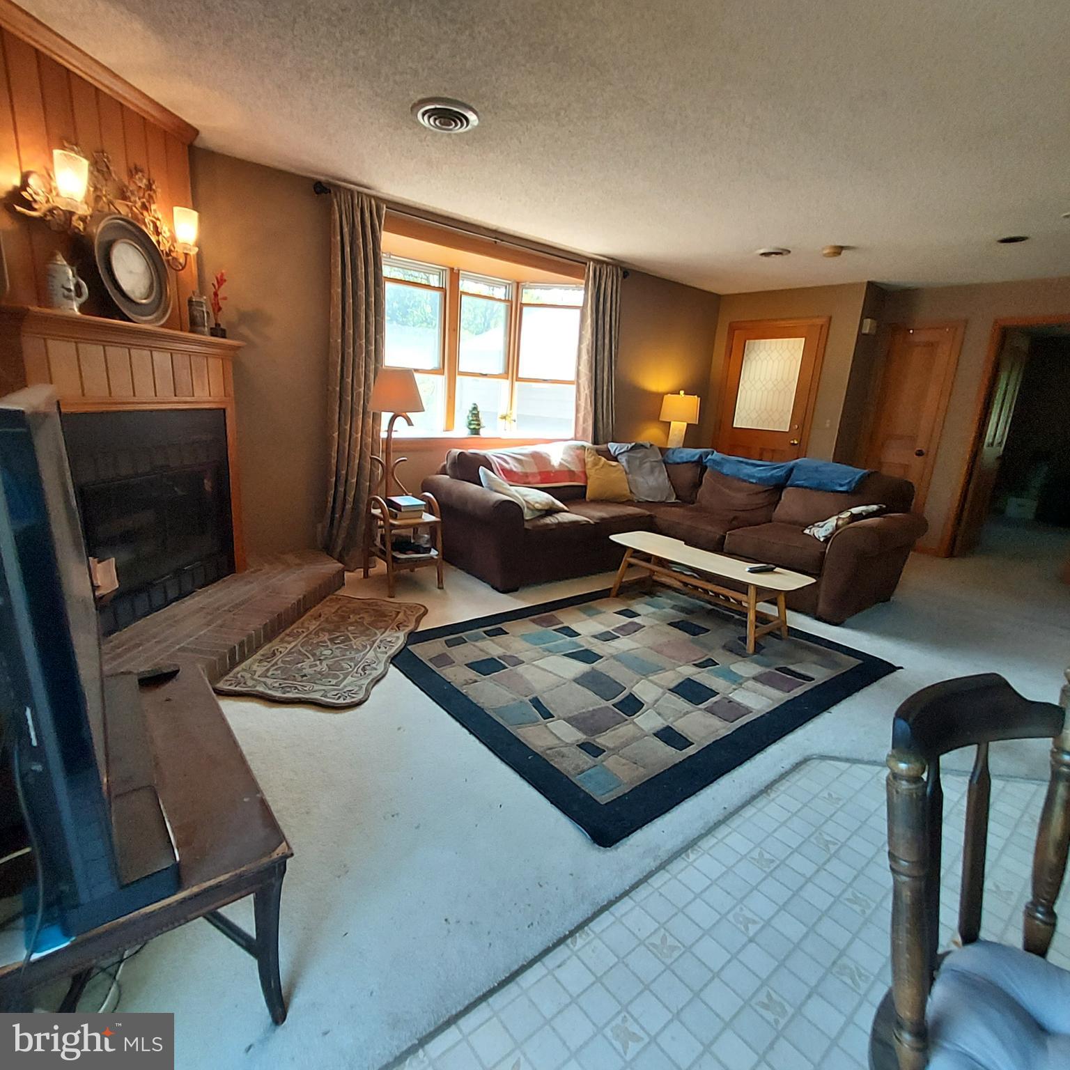 329 Pennington - Titusville Road Pennington, NJ 08534 - Photo 30 of 59 View from kitchen into living room
