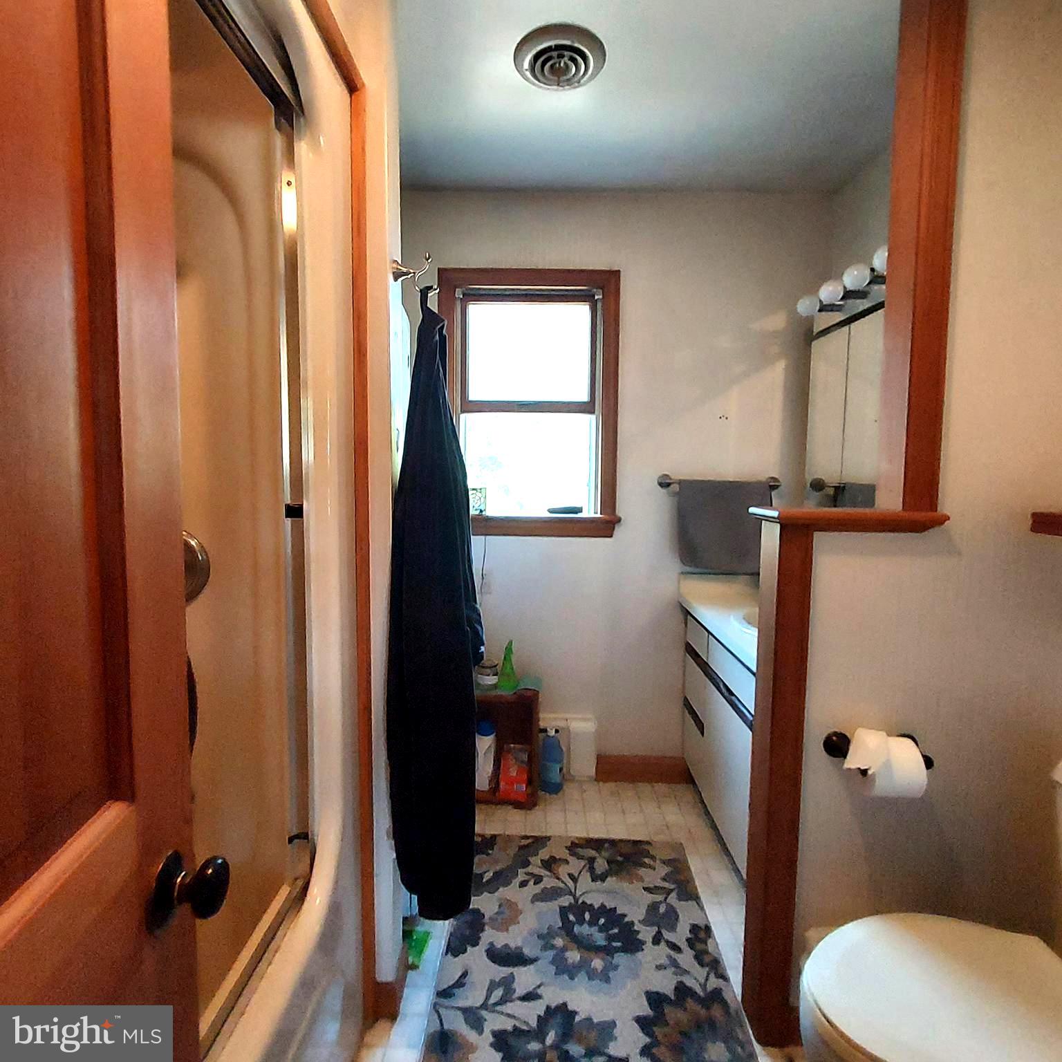 329 Pennington - Titusville Road Pennington, NJ 08534 - Photo 36 of 59 Full bath in-law suite