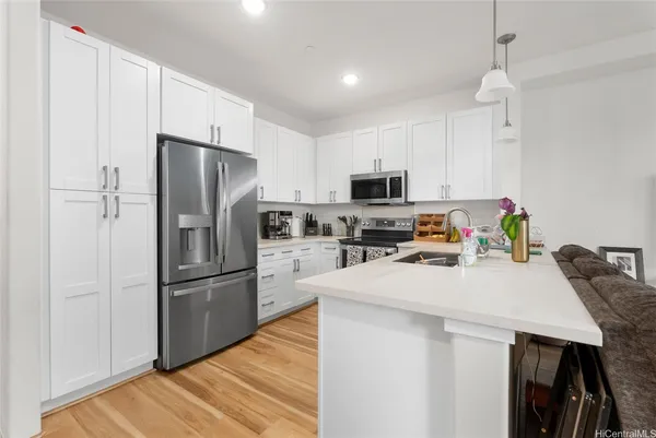 $1,088,000 | 94-1188 Kalahikiola Drive, Unit 606, Waipahu, HI 96797