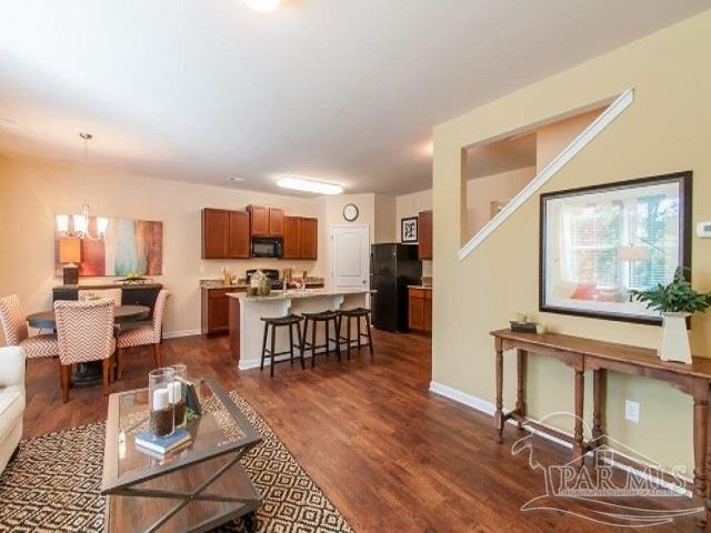 999 Jacobs Way Cantonment, FL 32533 - Photo 8 of 14 Gallery Image 8