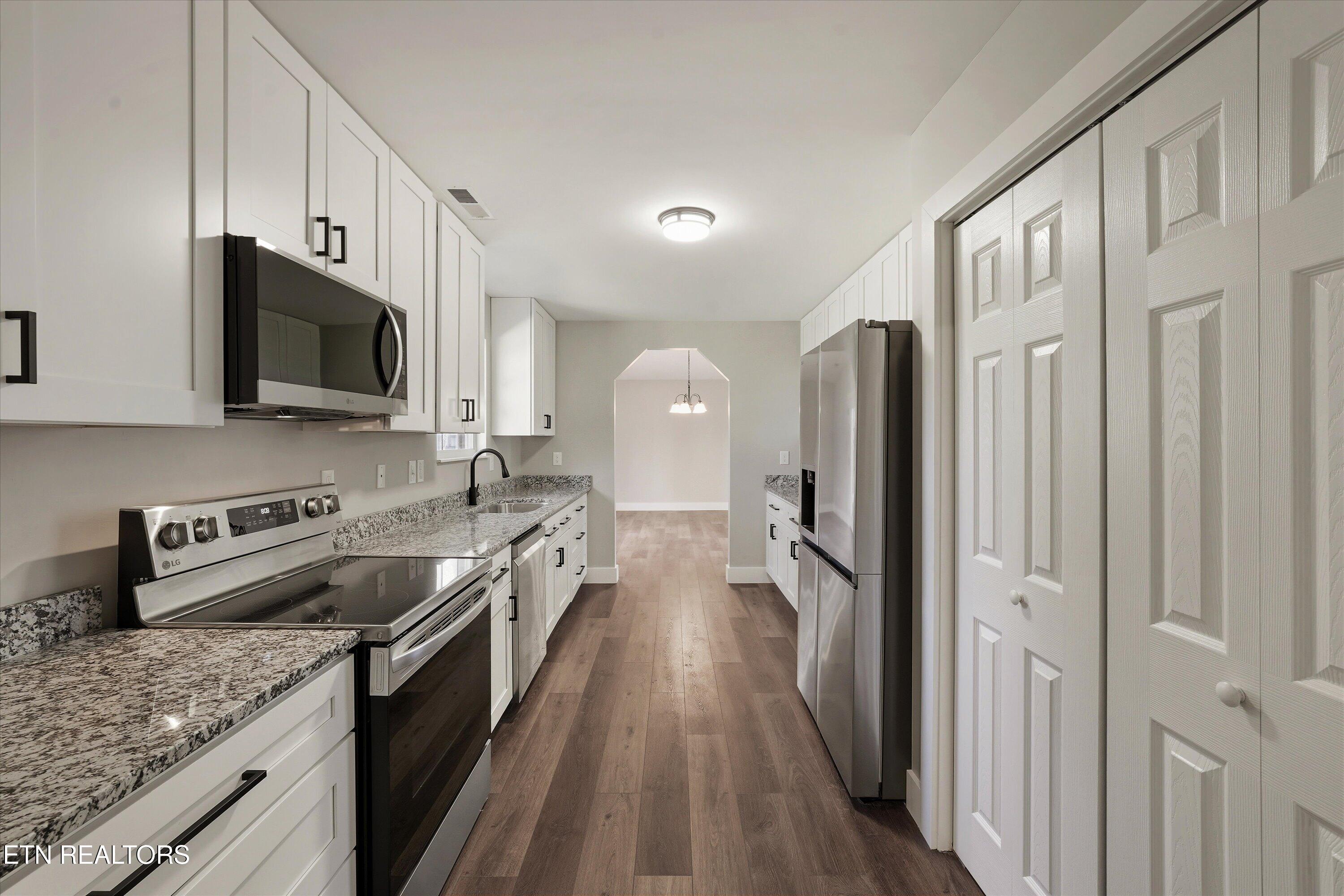 1533 Haley Lynn Road Pigeon Forge, TN 37862 - Photo 15 of 40 15-1533 Haley Lynn Rd 27