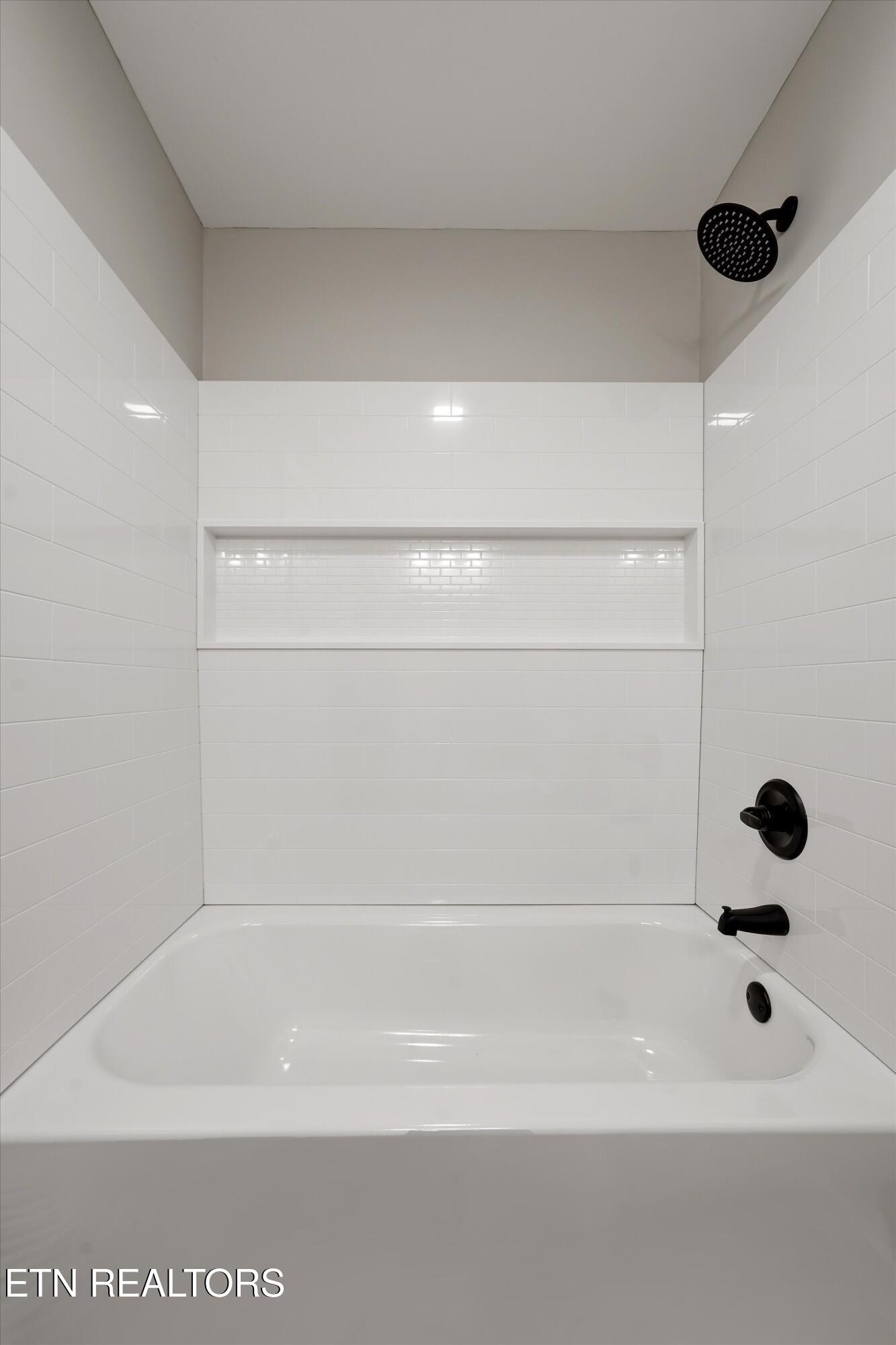 1533 Haley Lynn Road Pigeon Forge, TN 37862 - Photo 22 of 40 22-1533 Haley Lynn Rd 34