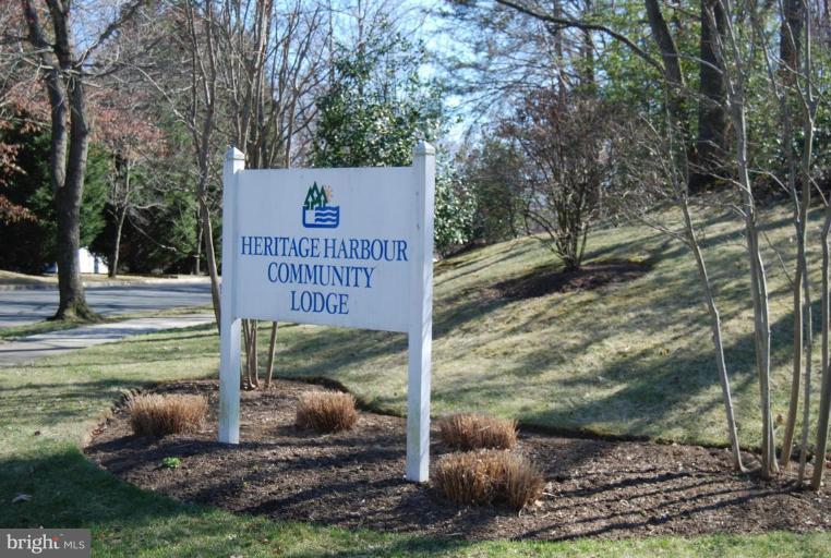 876 Rudder Way Annapolis, MD 21401 - Photo 2 of 18 The Good Life Starts Here!
