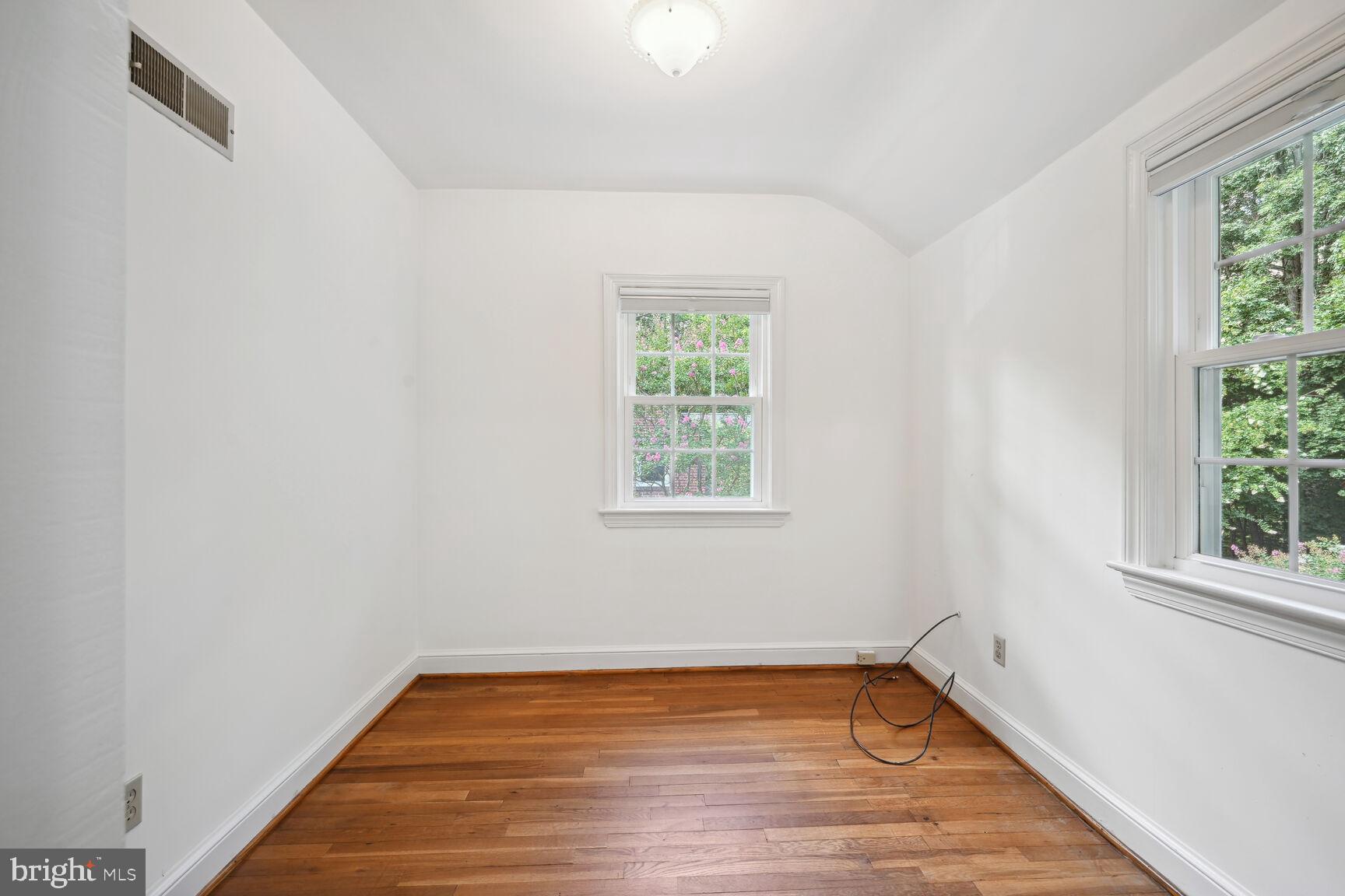 10113 Big Rock Road Silver Spring, MD 20901 - Photo 21 of 43